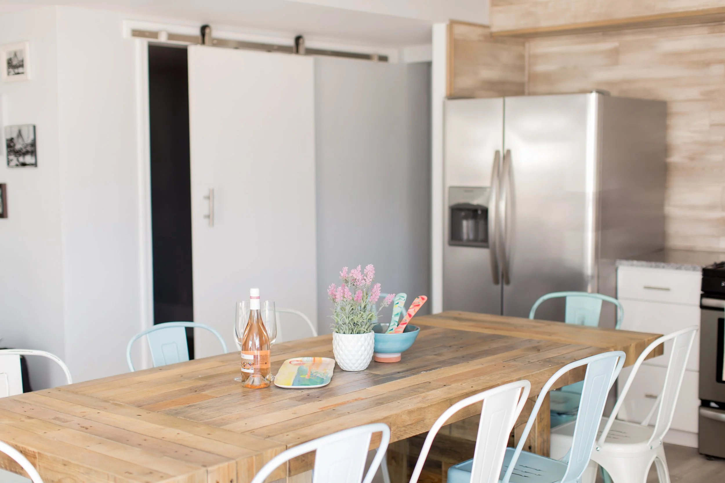 Shore House Residence dining area